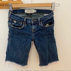 Abercrombie Kids cropped jeans 8
